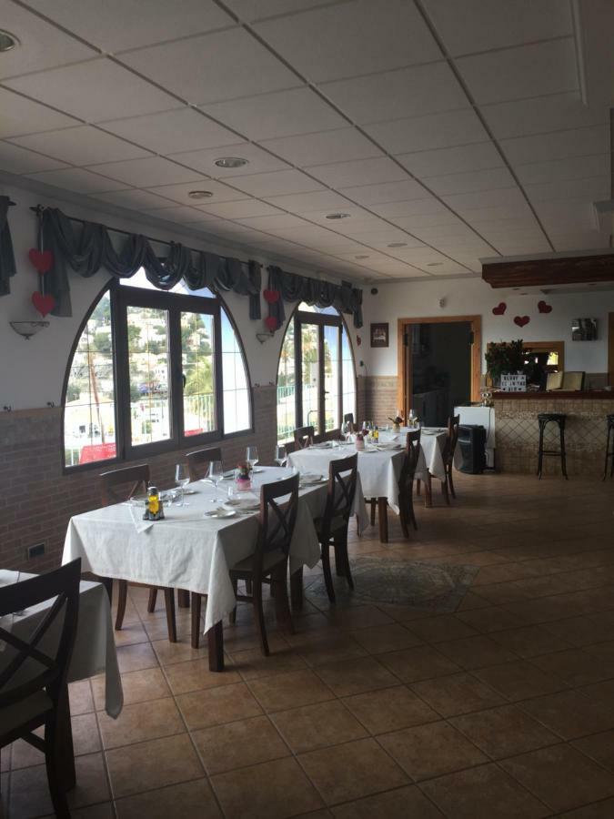 Hostal Baladrar 베니싸 외부 사진